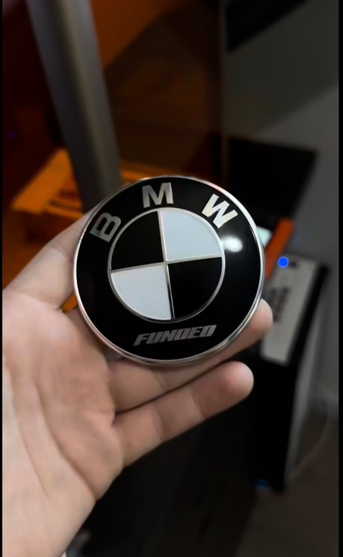 Custom badge product detail